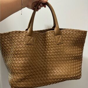 Anthropology Tote bag